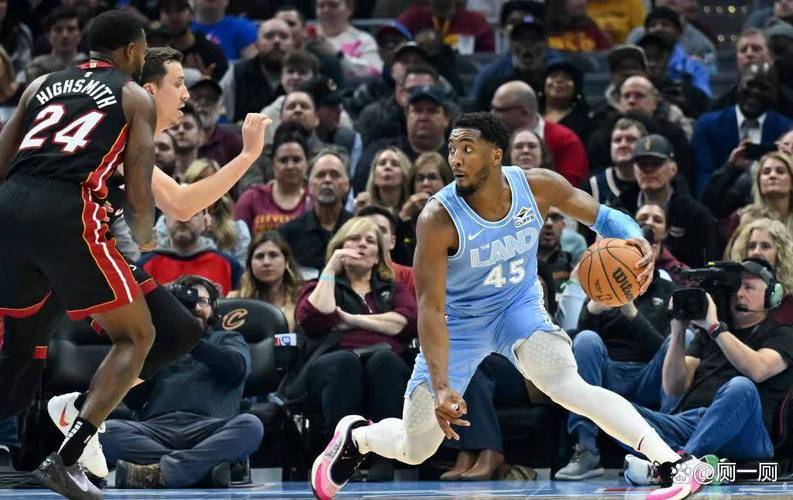 爱游戏AG真人娱乐德国杯今晚再迎强敌，丹佛掘金篮板制胜，主帅态度：气氛紧张，团队化学反应显著的简单介绍