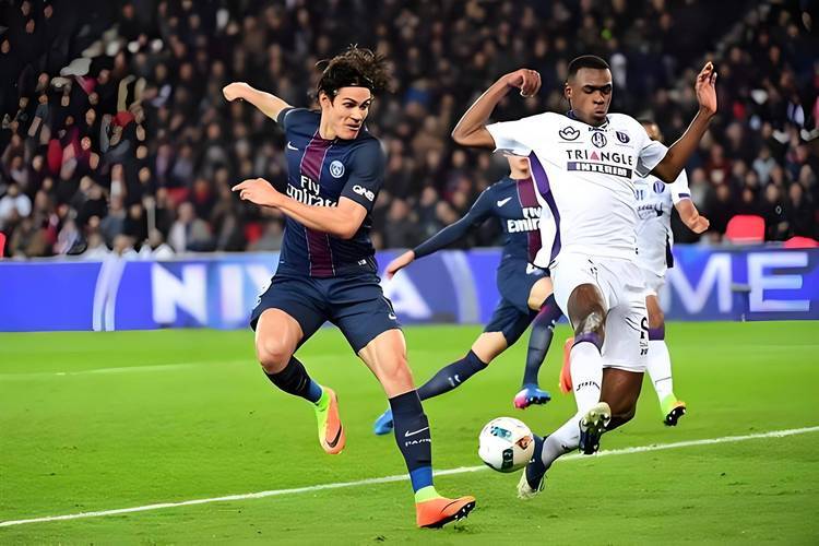 爱游戏AG真人登录欧超杯赛程吃紧，里尔清晨防线松动，目标明确，年轻球员得到机会的简单介绍