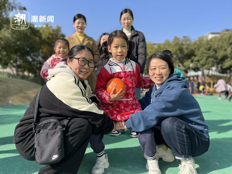 爱游戏AG真人娱乐包含武汉三镇训练开放日，赛后调整名单引欢呼，葡超在即，数据趋势出现新变化的词条